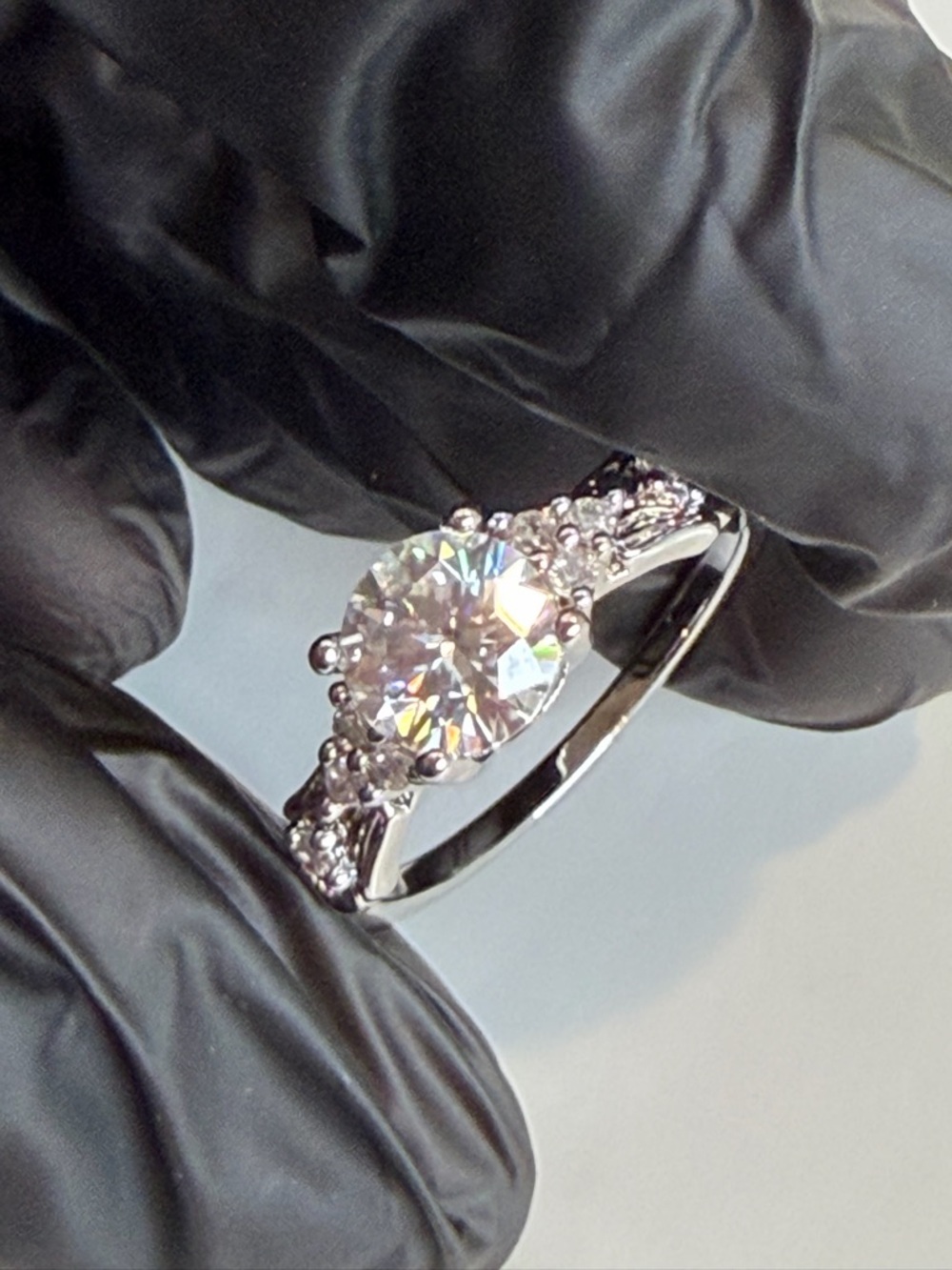 Moissanite Ring Size: 7 - Picture 7 of 17